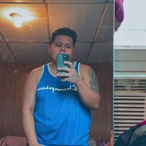 Meet your Posher, Christian